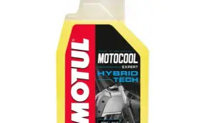 Motul Motocool Expert: Wszystko o płynie. Porównanie i wymiana