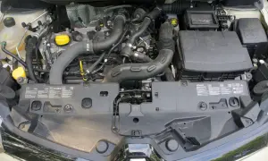Silnik Renault Captur 2017, czysty i zadbany, gotowy do drogi.