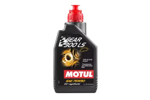 Motul Gear 300 75W90: Ekspert o estrowej legendzie. Czy warto?