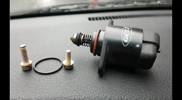 Falujące obroty LPG? Rozpoznaj i napraw silnik krokowy!