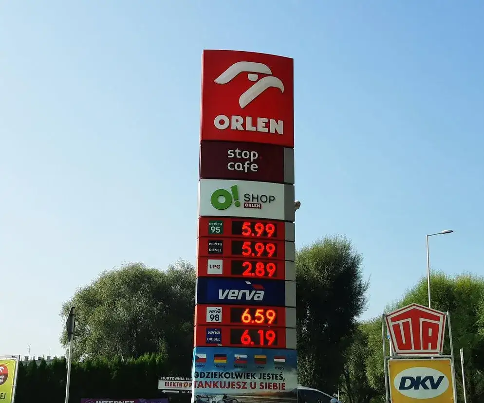 Ceny paliw Orlen pylon stacji