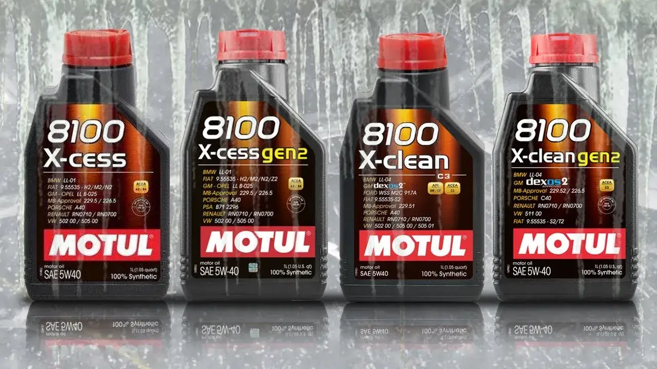 Motul 8100 X-cess vs X-clean butelki porównanie