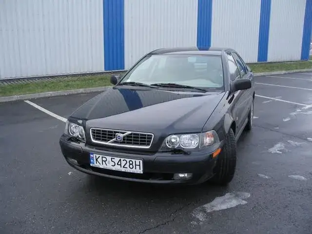 Volvo S40 generacje zbiornik paliwa